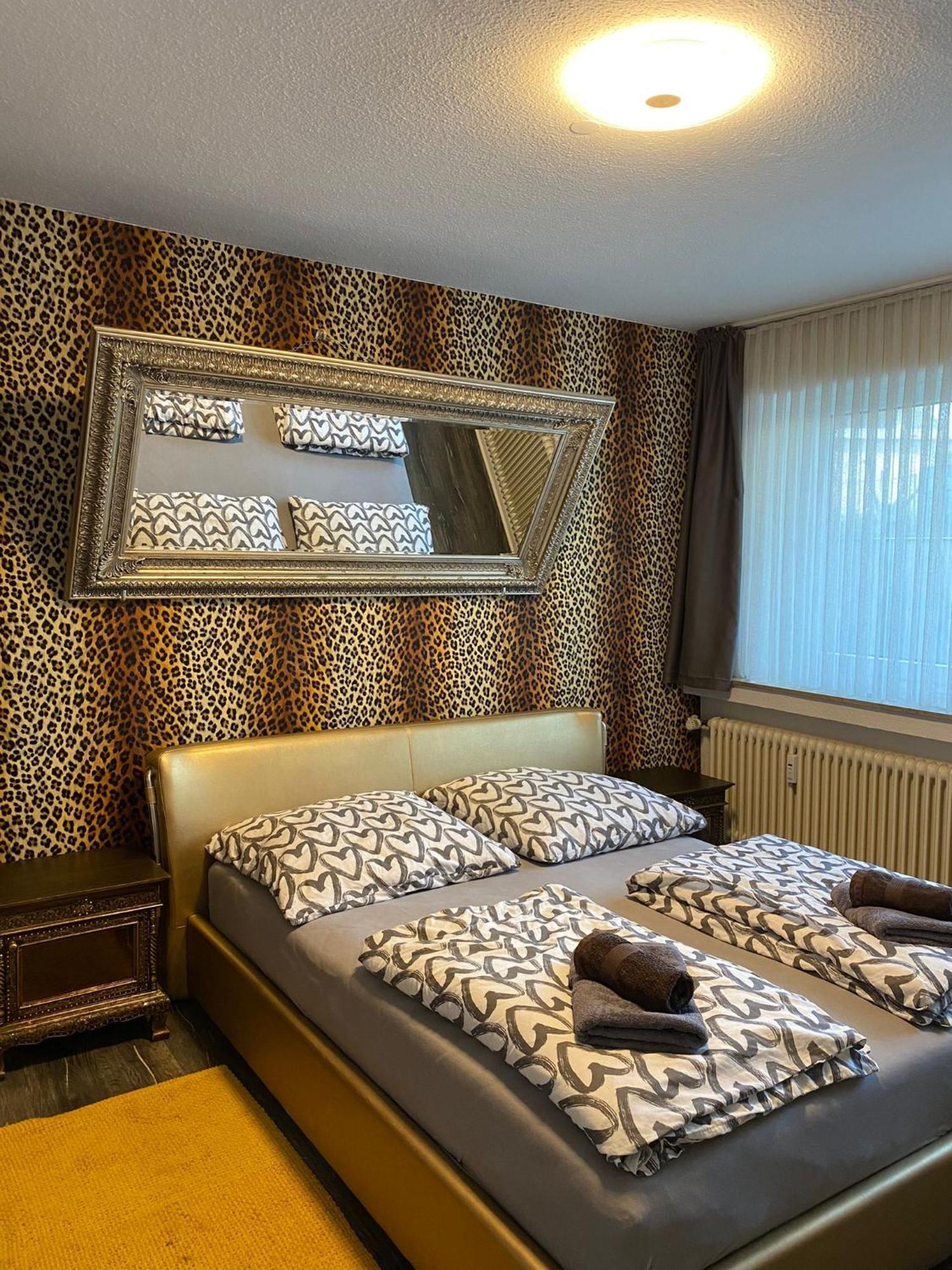 Apartment Dusseldorf-South - Self Check-In Eksteriør bilde